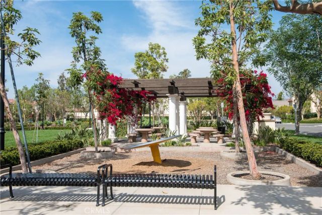 37 Triple Leaf, Irvine, CA 92620