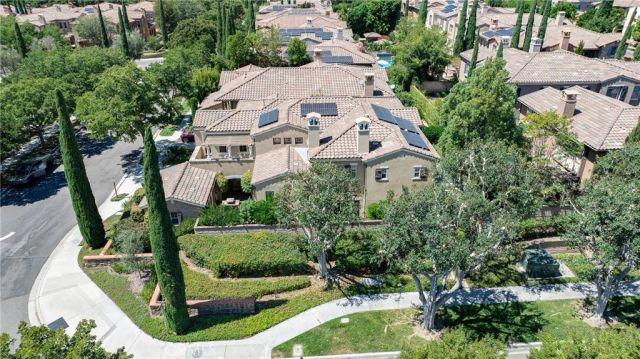 37 Triple Leaf, Irvine, CA 92620