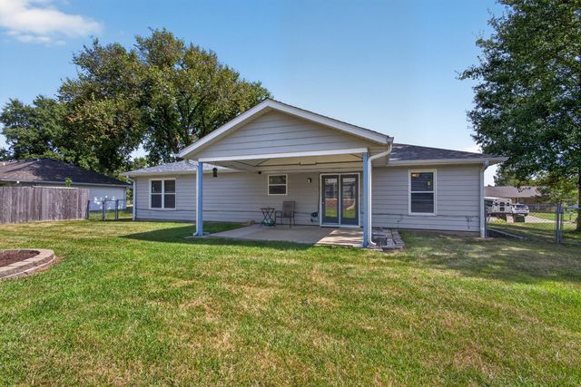 2013 OSAGE DR, Columbia, MO 65202