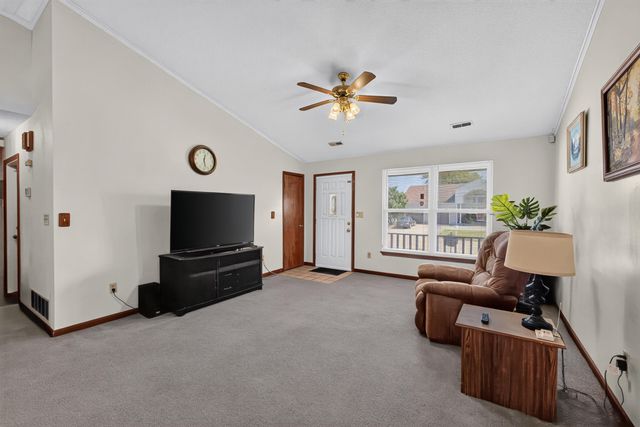 2013 OSAGE DR, Columbia, MO 65202