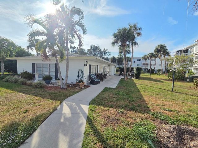 5925 TODD STREET D21, Bradenton, FL 34207