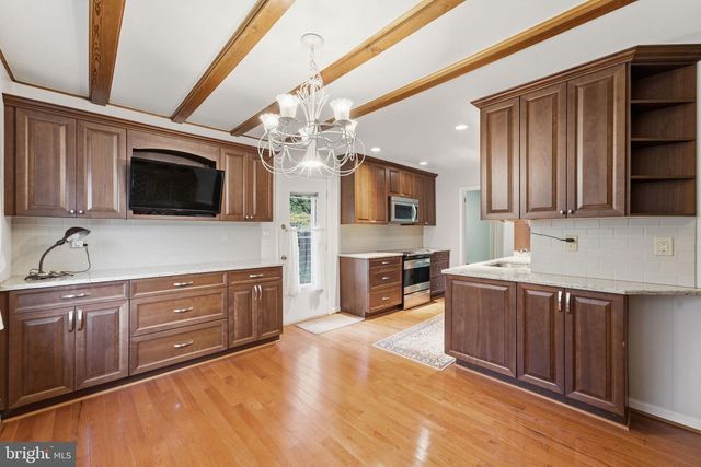 700 CARTER RD, Rockville, MD 20852