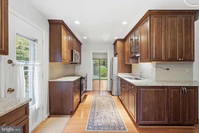 700 CARTER RD, Rockville, MD 20852