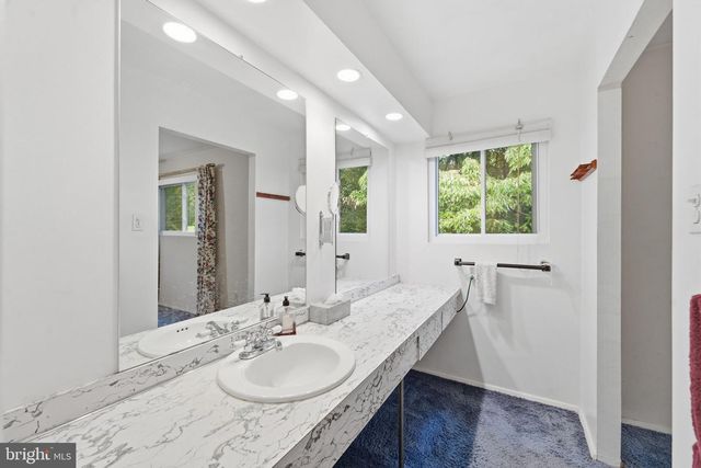 700 CARTER RD, Rockville, MD 20852