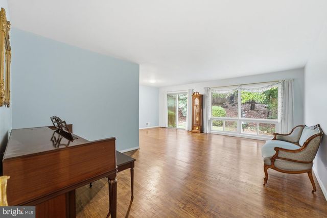 700 CARTER RD, Rockville, MD 20852