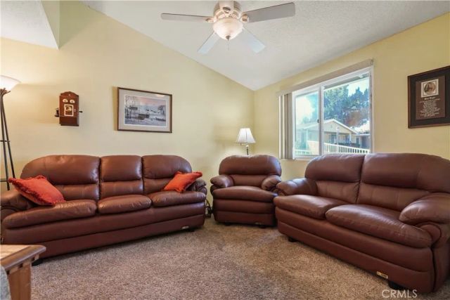 26737 Oak Crossing Road B, Newhall, CA 91321