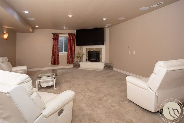 1517 Kit Lane W, Billings, MT 59106