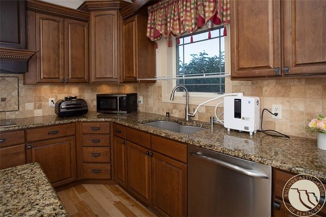 1517 Kit Lane W, Billings, MT 59106