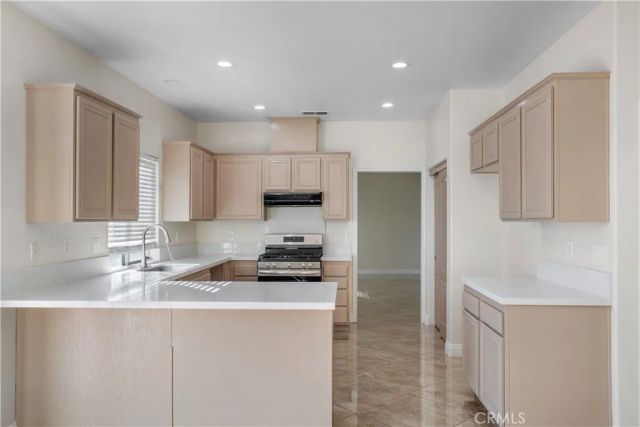 973 Peaceful Lane, San Jacinto, CA 92582