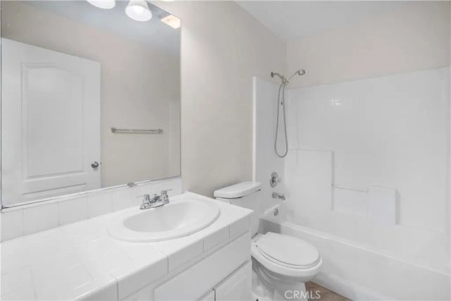 973 Peaceful Lane, San Jacinto, CA 92582