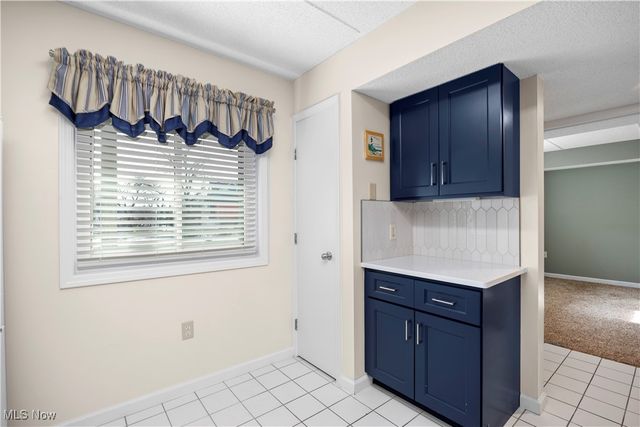 32 Marina Point Drive, Sandusky, OH 44870