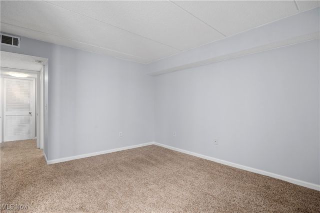 32 Marina Point Drive, Sandusky, OH 44870