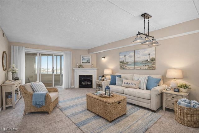 32 Marina Point Drive, Sandusky, OH 44870