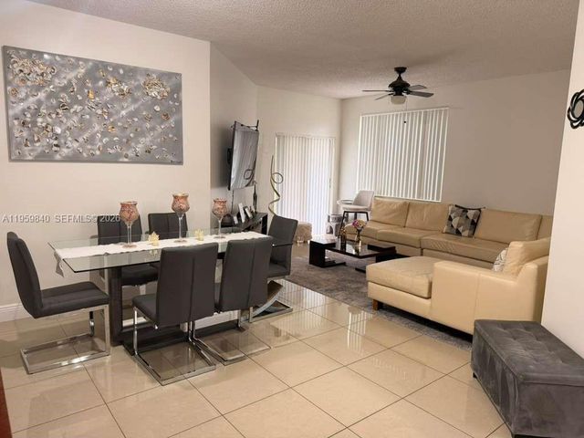 6976 SW 39th St G106, Davie, FL 33314