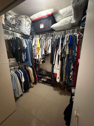 6976 SW 39th St G106, Davie, FL 33314