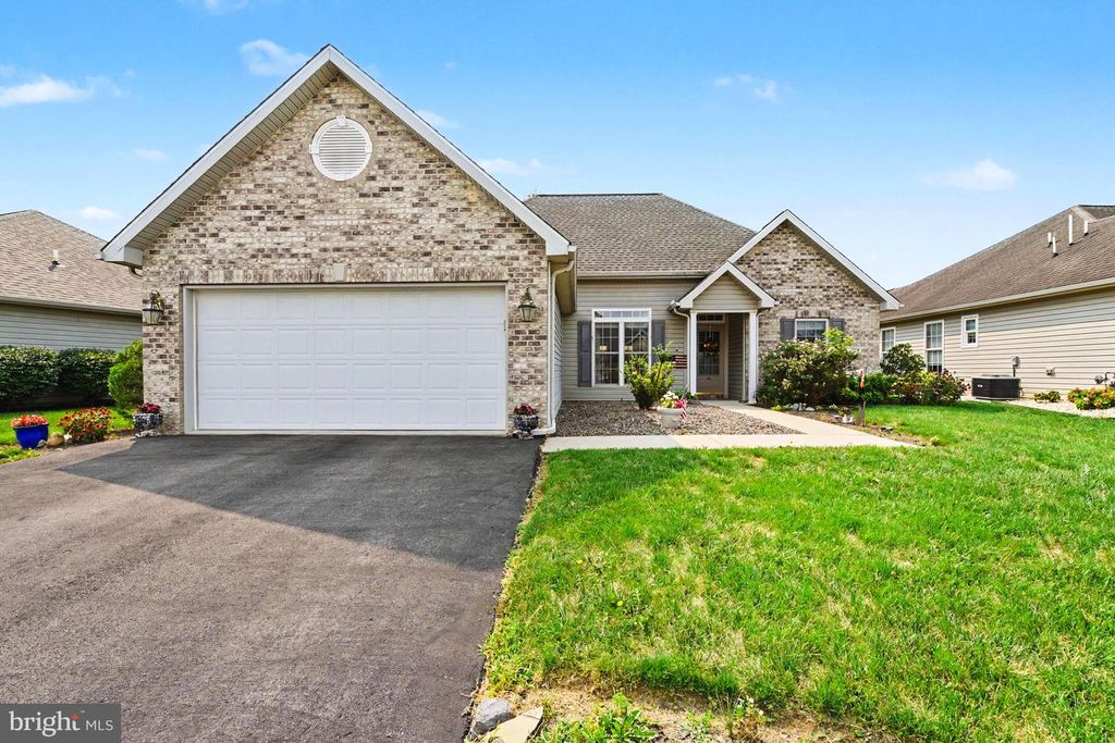 85 NORTHVIEW DRIVE, Mechanicsburg, PA 17050