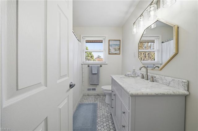 1845 Perrel ST, Virginia Beach, VA 23455