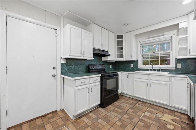 2877 Pine Needle Drive, Atlanta, GA 30344