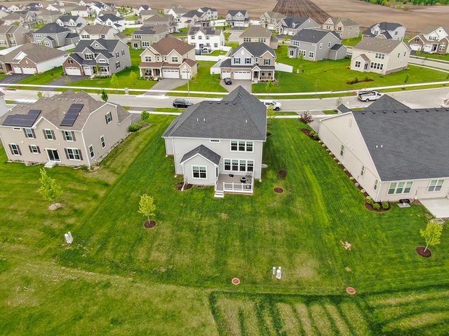 25705 W Rocky Creek Road, Plainfield, IL 60586