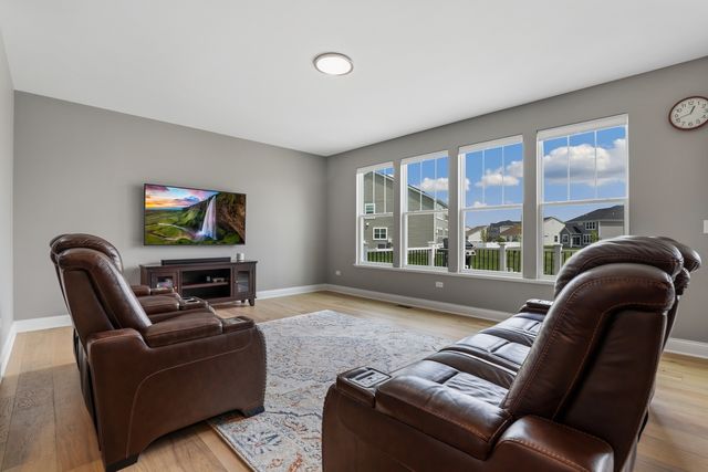 25705 W Rocky Creek Road, Plainfield, IL 60586