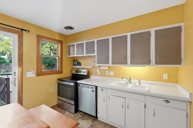 4617 Cody Lane, Madison, WI 53704