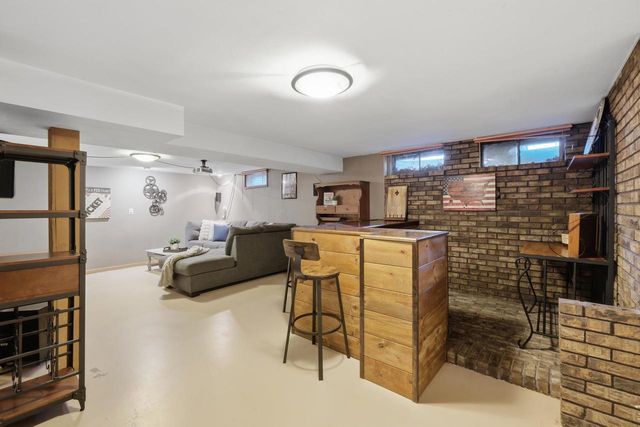 4617 Cody Lane, Madison, WI 53704
