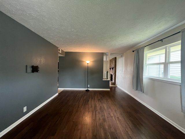 344 S Shore Place, Lewisville, TX 75067