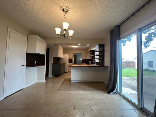 344 S Shore Place, Lewisville, TX 75067