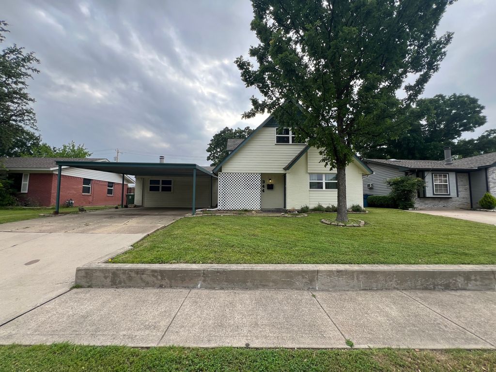 344 S Shore Place, Lewisville, TX 75067