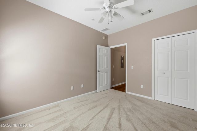 3680 KIRKPATRICK Circle 4, Jacksonville, FL 32210