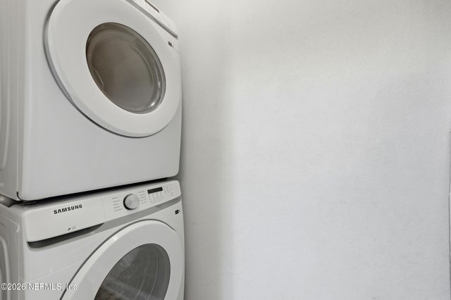 3680 KIRKPATRICK Circle 4, Jacksonville, FL 32210