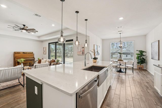 180 Pecos ST, Cedar Creek, TX 78612