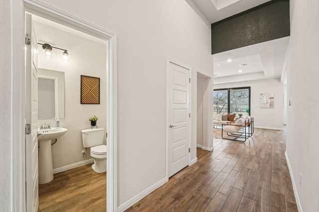 180 Pecos ST, Cedar Creek, TX 78612