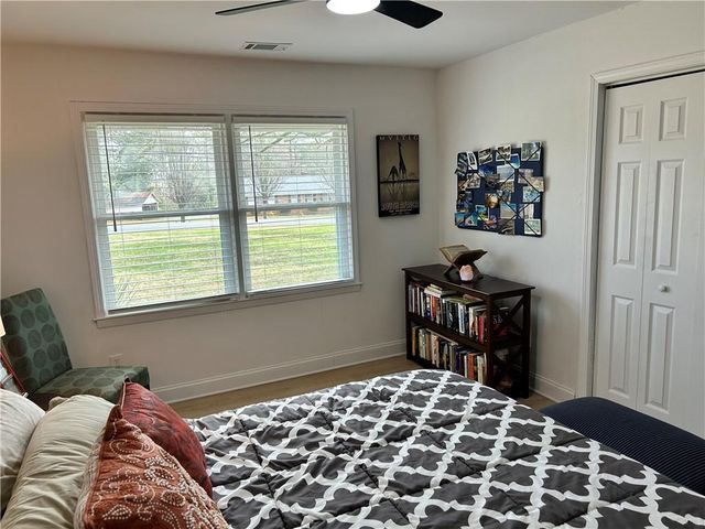 3271 Kelley Chapel Road, Decatur, GA 30034