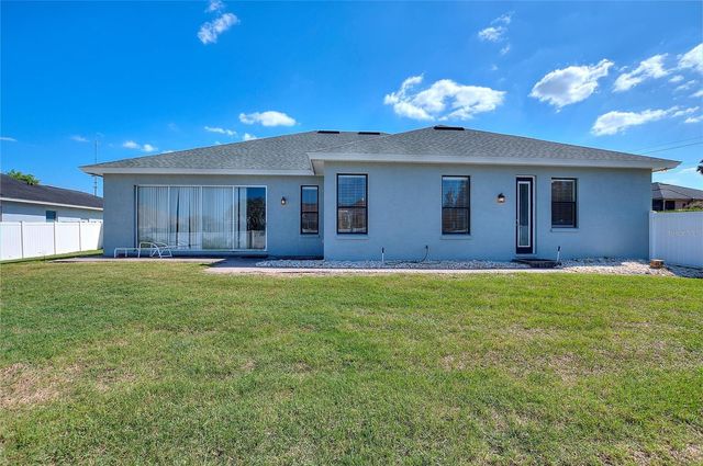 2687 BROOKSIDE BLUFF LOOP, Lakeland, FL 33813