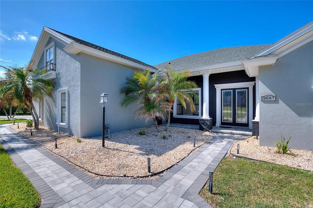 Image 2 of property listing at 2687 BROOKSIDE BLUFF, Lakeland, FL 33813