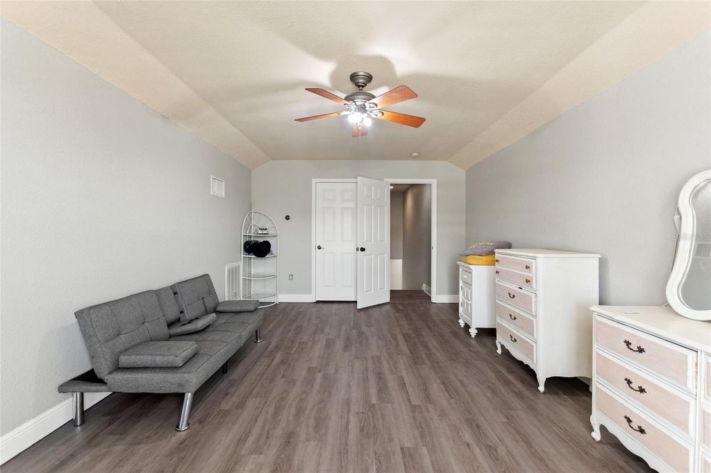 Image 29 of property listing at 2687 BROOKSIDE BLUFF, Lakeland, FL 33813