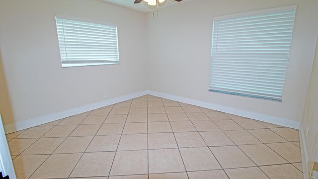 8755 SE Hobe Ridge Avenue, Hobe Sound, FL 33455