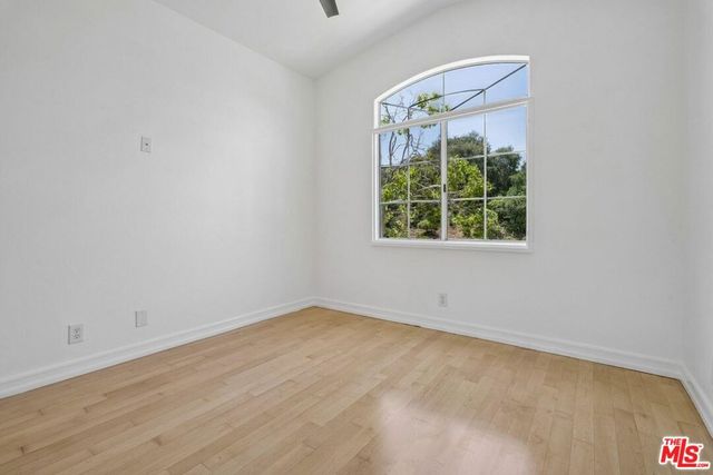 1007 Sunset Oak Circle, Newbury Park, CA 91320