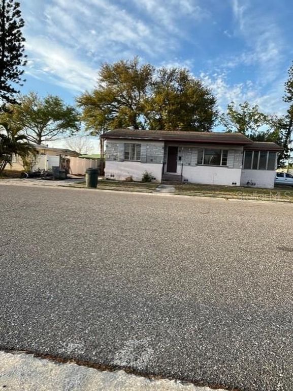 6561 72ND AVENUE N, Pinellas Park, FL 33781