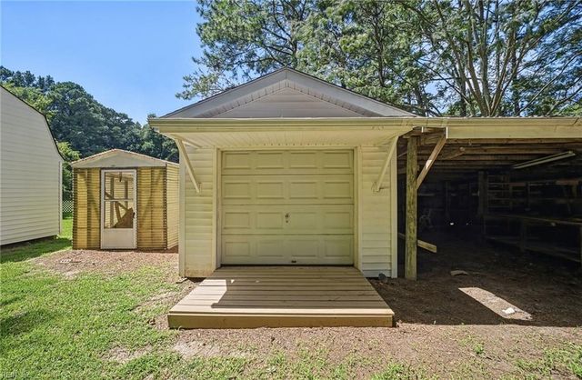 1837 Benefit RD, Chesapeake, VA 23322