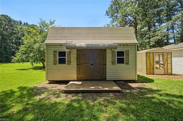 1837 Benefit RD, Chesapeake, VA 23322
