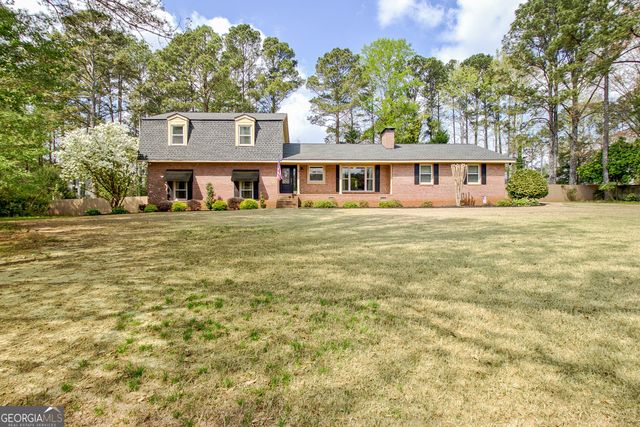 44 Camellia Circle, Newnan, GA 30263