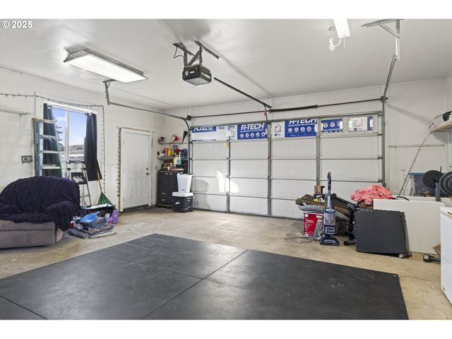 1316 SUNNY Ct, Sutherlin, OR 97479