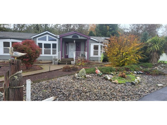 1316 SUNNY Ct, Sutherlin, OR 97479