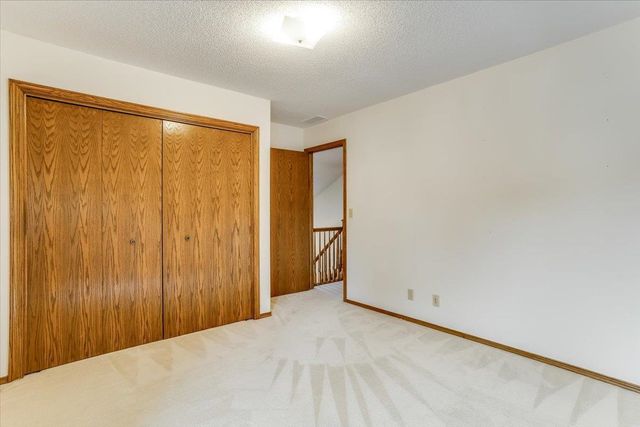 133 N Parkdale Ct, Wichita, KS 67212