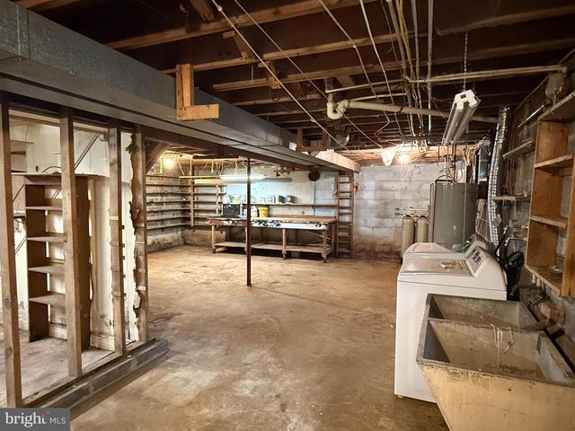 110 HAWKIN RD, Tabernacle, NJ 08088
