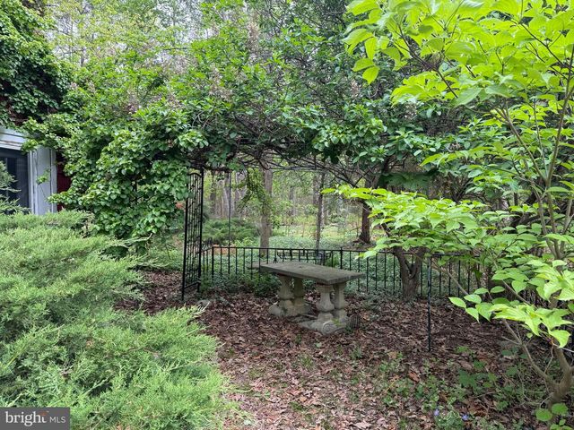 110 HAWKIN RD, Tabernacle, NJ 08088