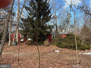 110 HAWKIN RD, Tabernacle, NJ 08088