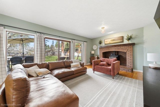 5212 W Alderwood Ave, Spokane, WA 99208